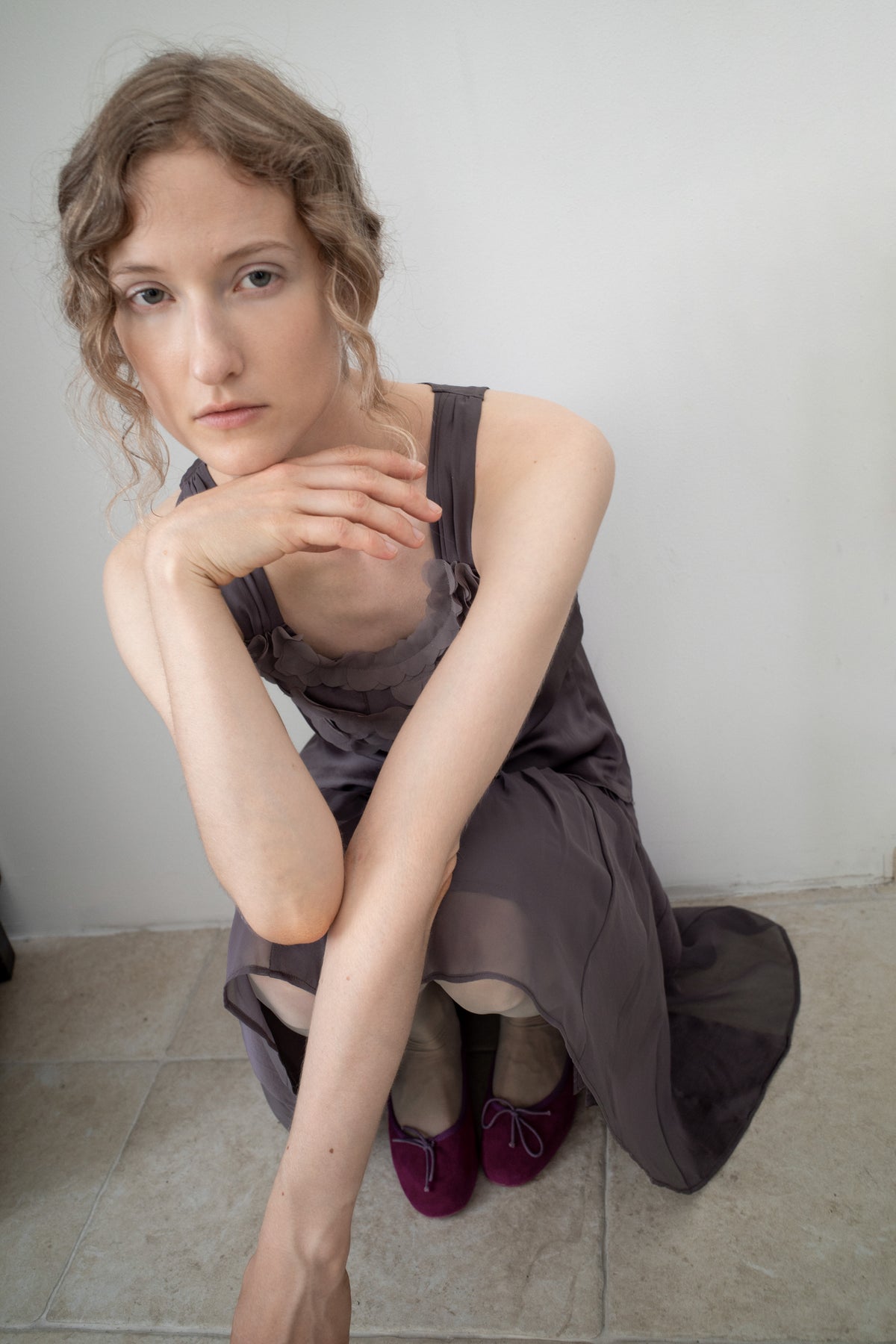 ORB APPLIQUE SKIRT (Charcoal)