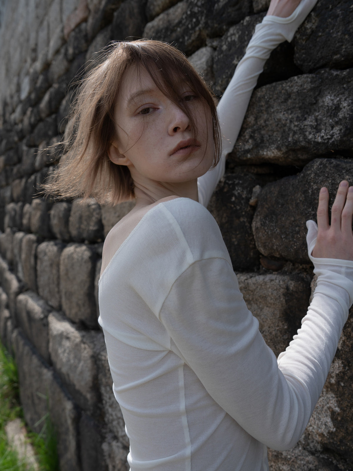 PUNCTUM 4-gate sleeve (white)