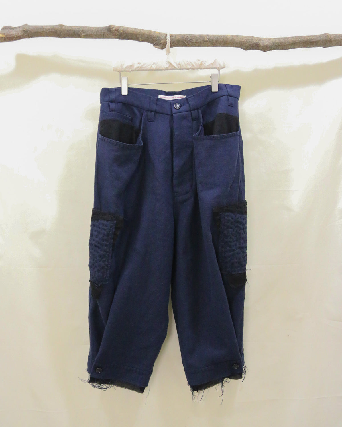Cross Stitch Crop Pants (Navy)