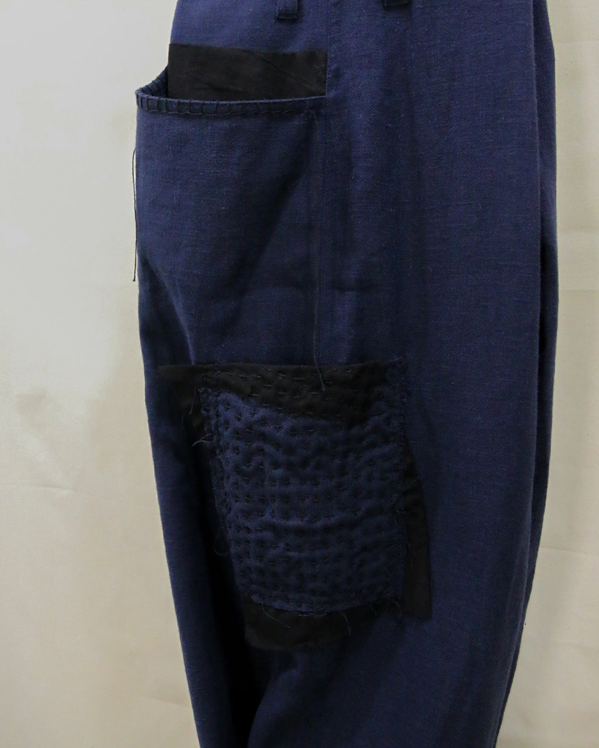 Cross Stitch Crop Pants (Navy)