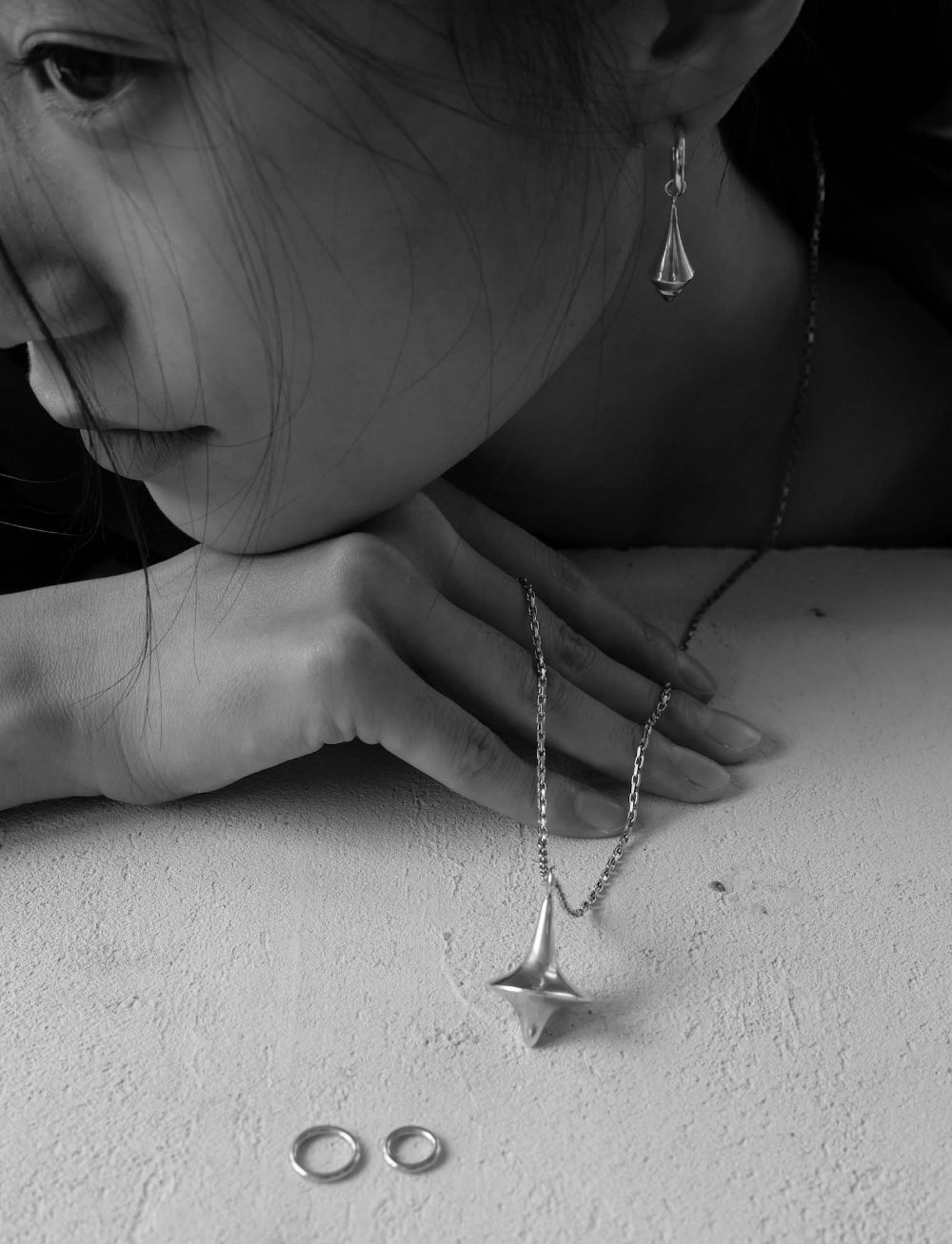 JUI Grand Top Necklace
