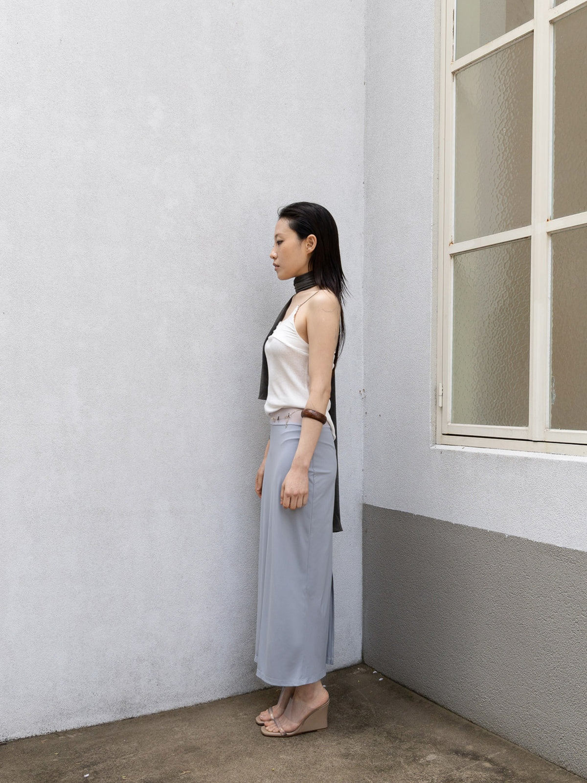 PERSONAL LANGUAGE Floating skirt Muted blue side