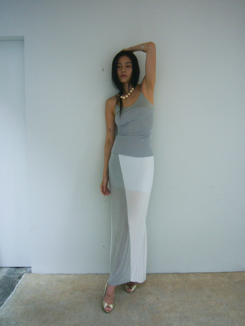 Selene chain sleeveless (Ice Grey)