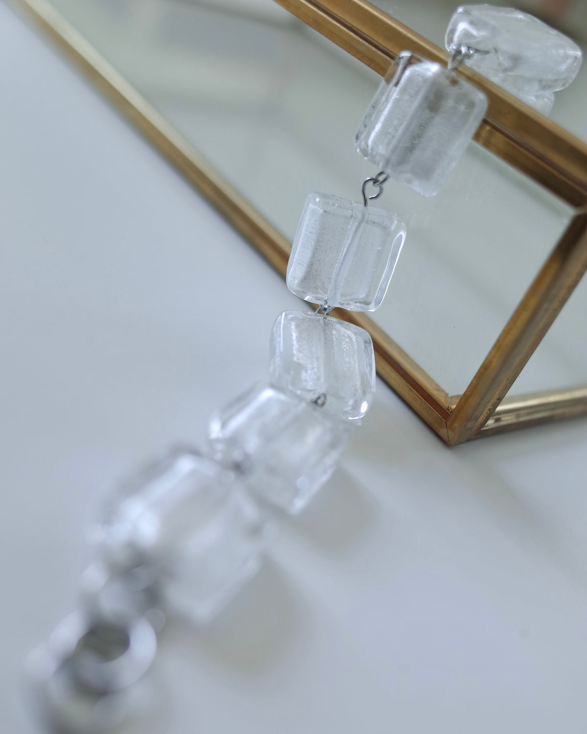 sacred.t Foil Laced Crystal Ice 05