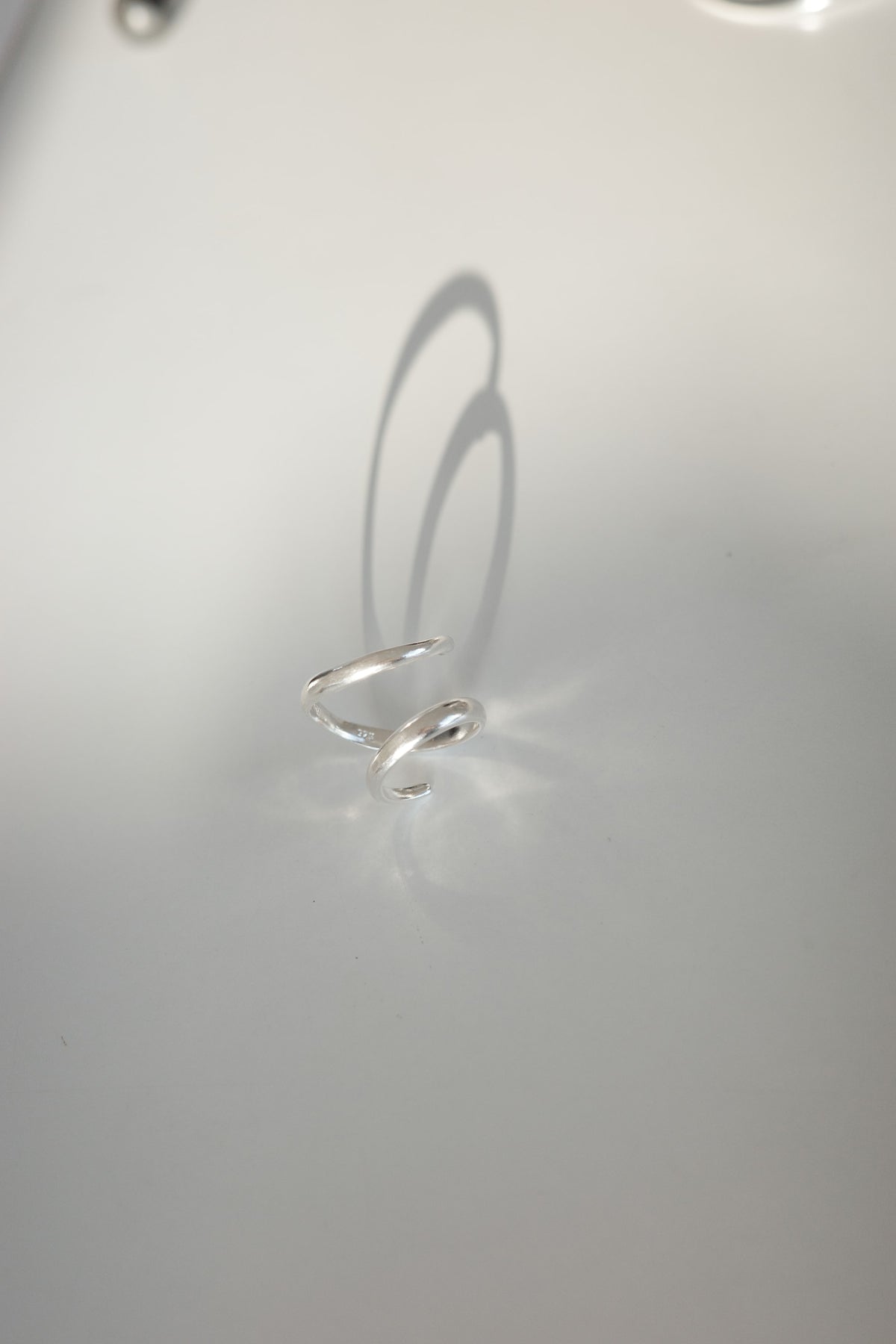 SENSE OPTIC CRETE RING — Silver