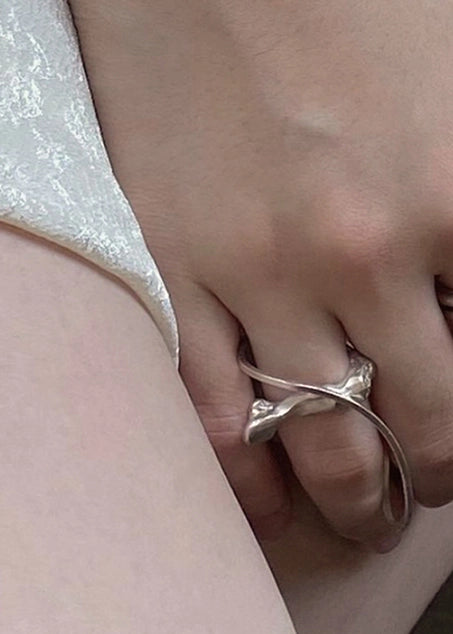 WAVY GROTTO RING