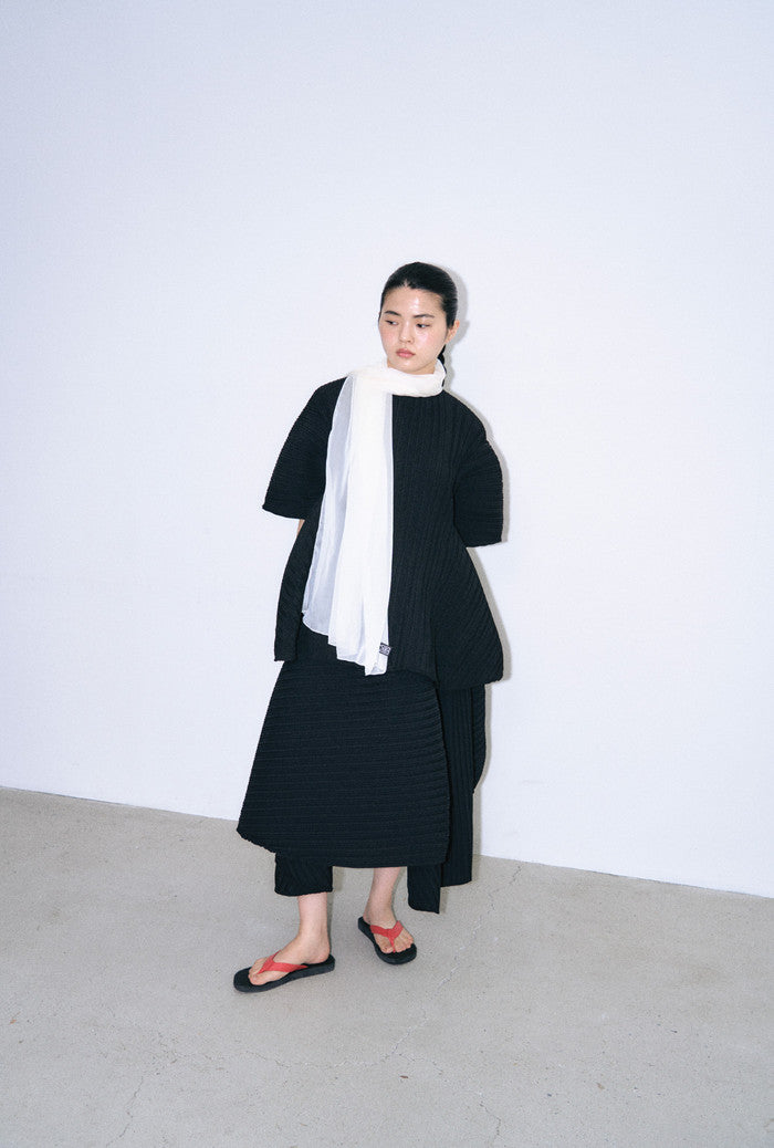 THYSEOUL Unbalance Blouse (Black)