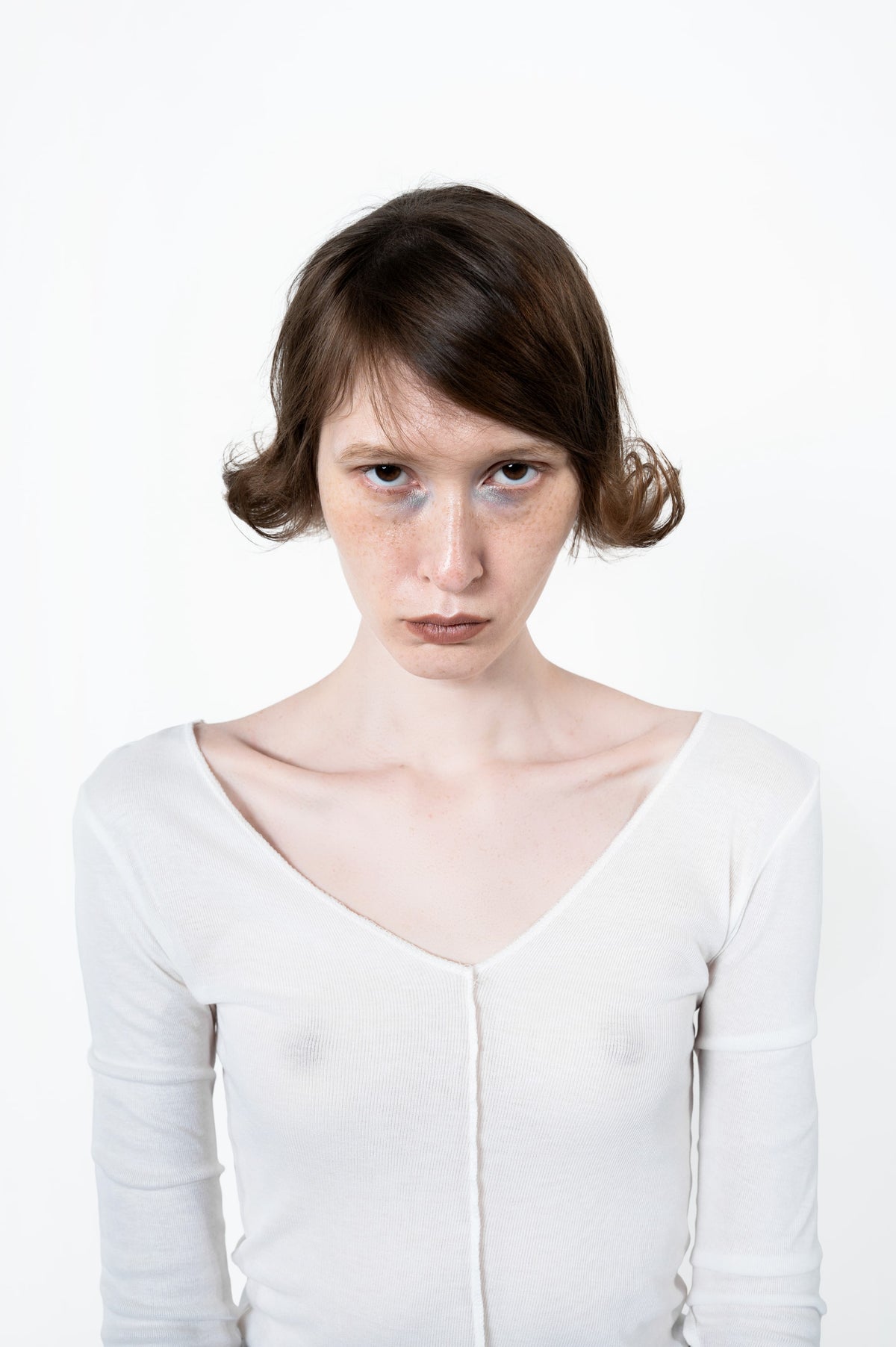 PUNCTUM 4-gate sleeve (white)