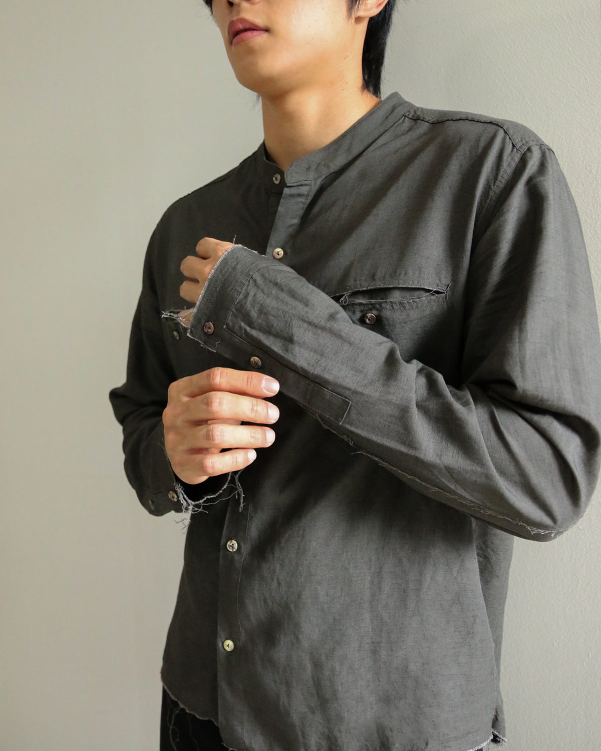 Wanderer Henley Shirts (Dark Khaki)