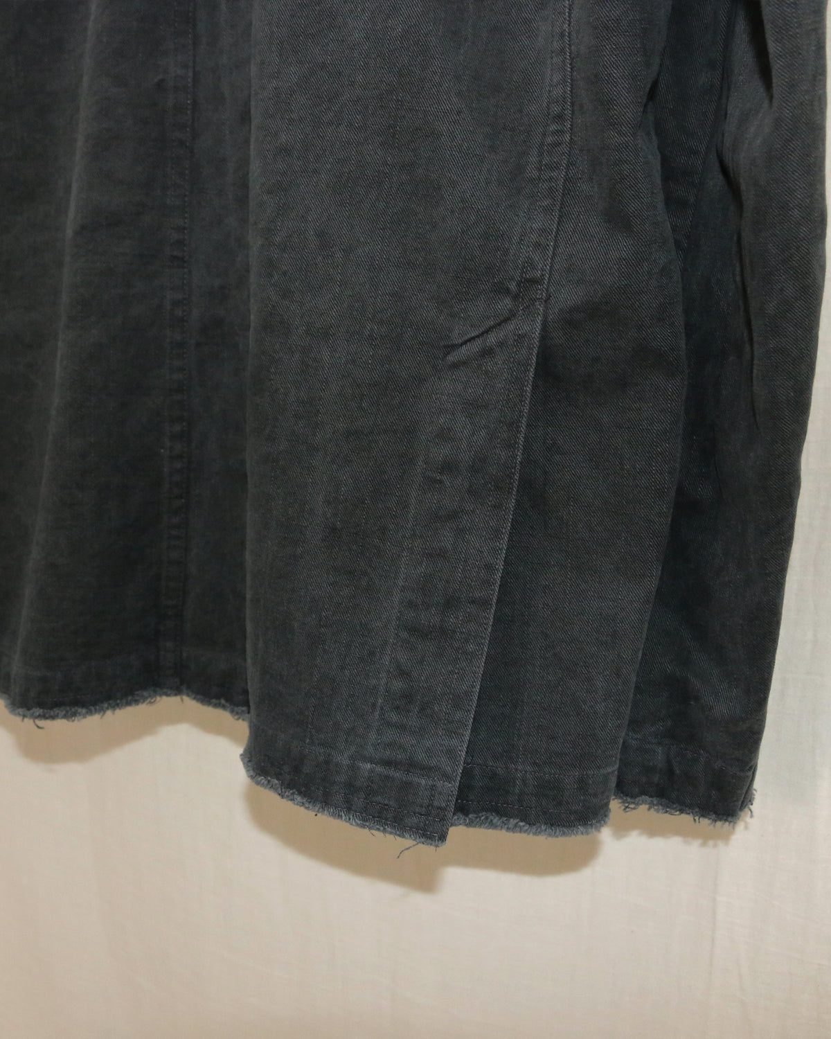 AUROKAWA Frayed Washed Origin Jacket Charcoal vent