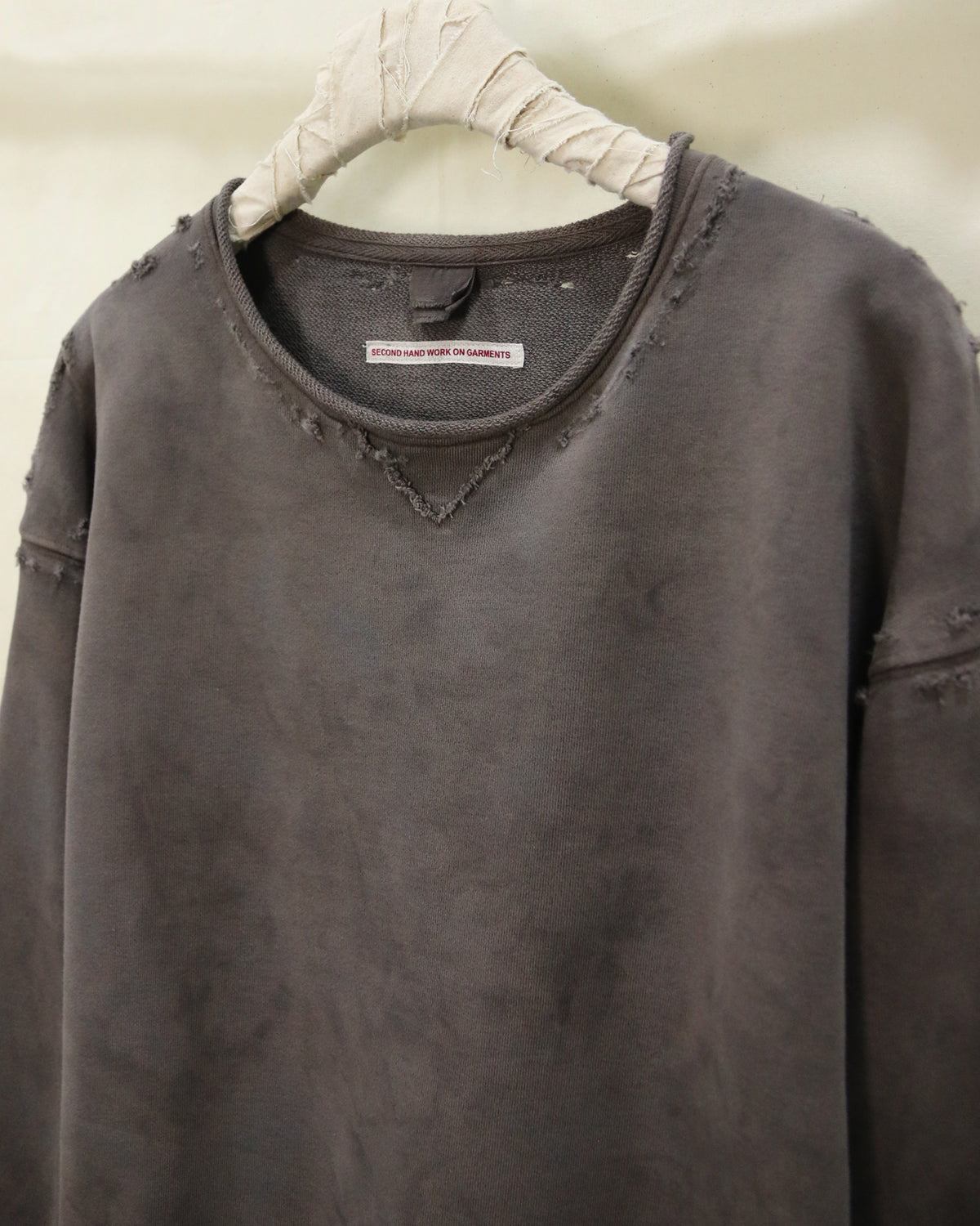 AUROKAWA Natural Aged Sweatshirts Charcoal neck