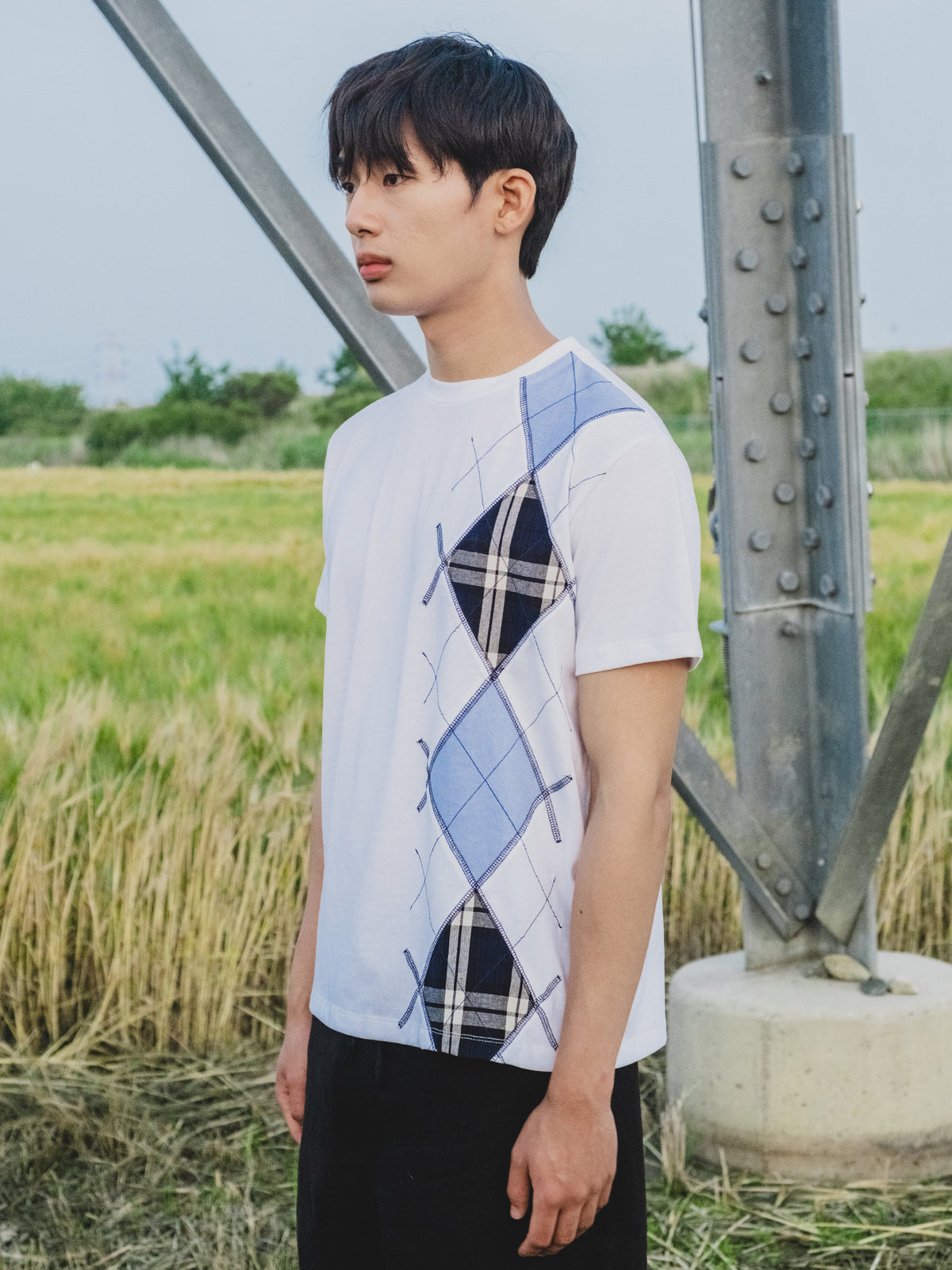 AUROKAWA Rustic Argyle Tee — White