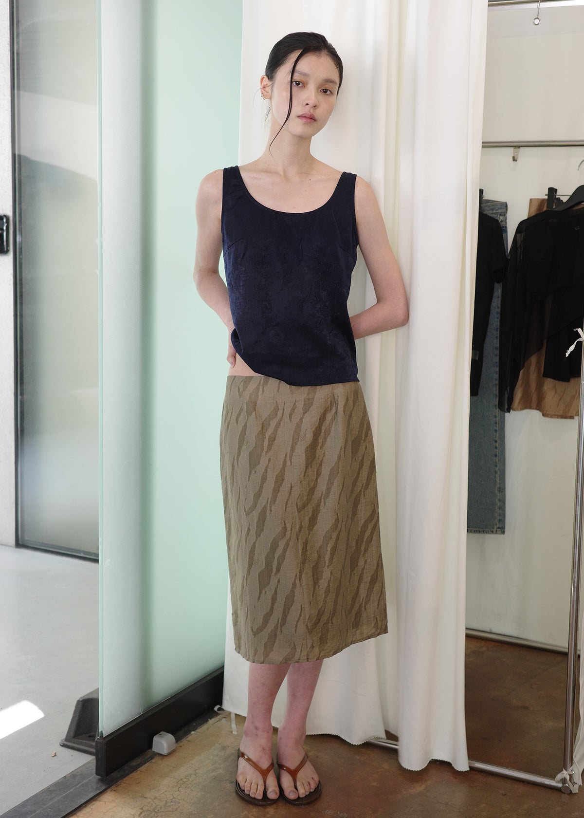 HWI ZEBRA SKIRT — KHAKI