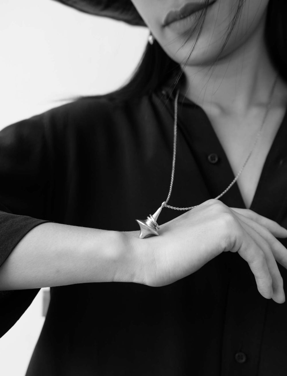 JUI Grand Top Necklace