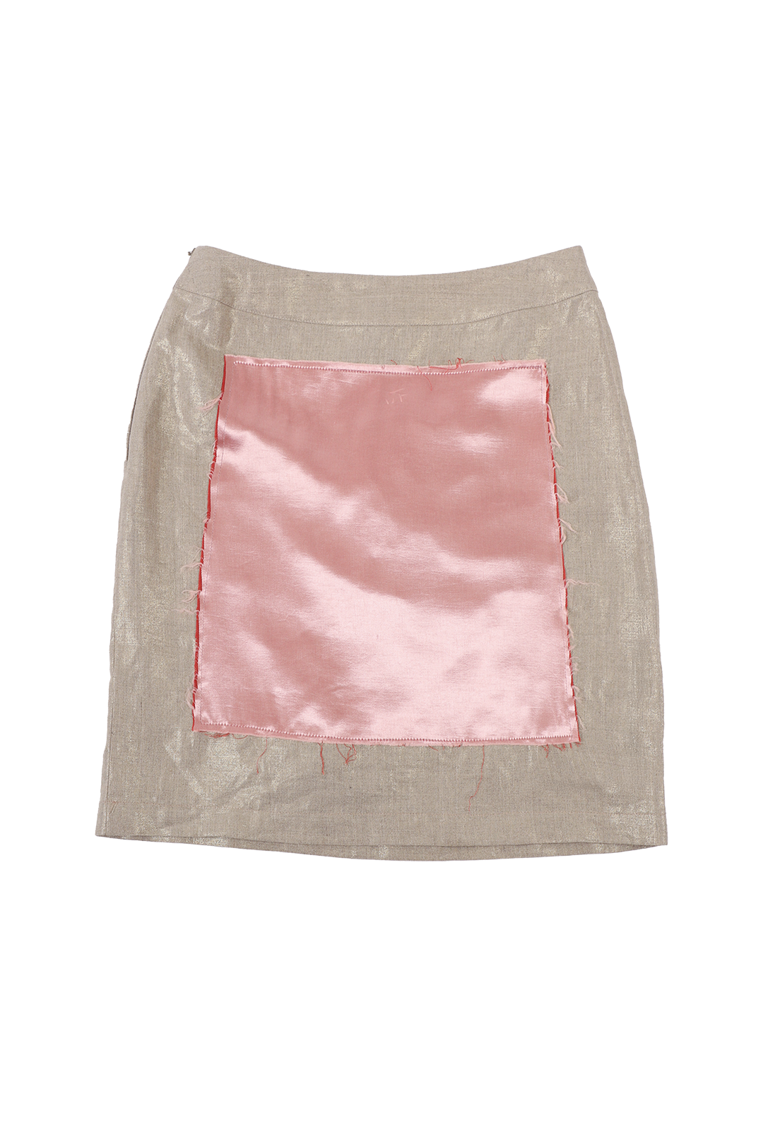 PUNCTUM Book on skirt view 1
