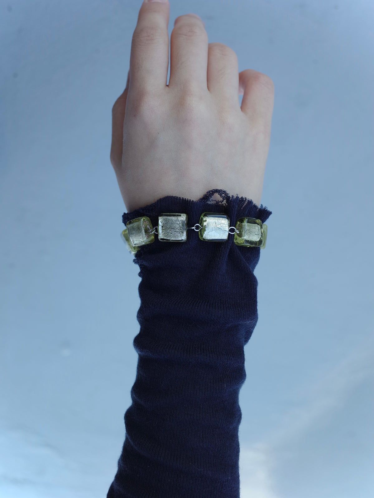 sacred.t Foil Laced Crystal Olive 02